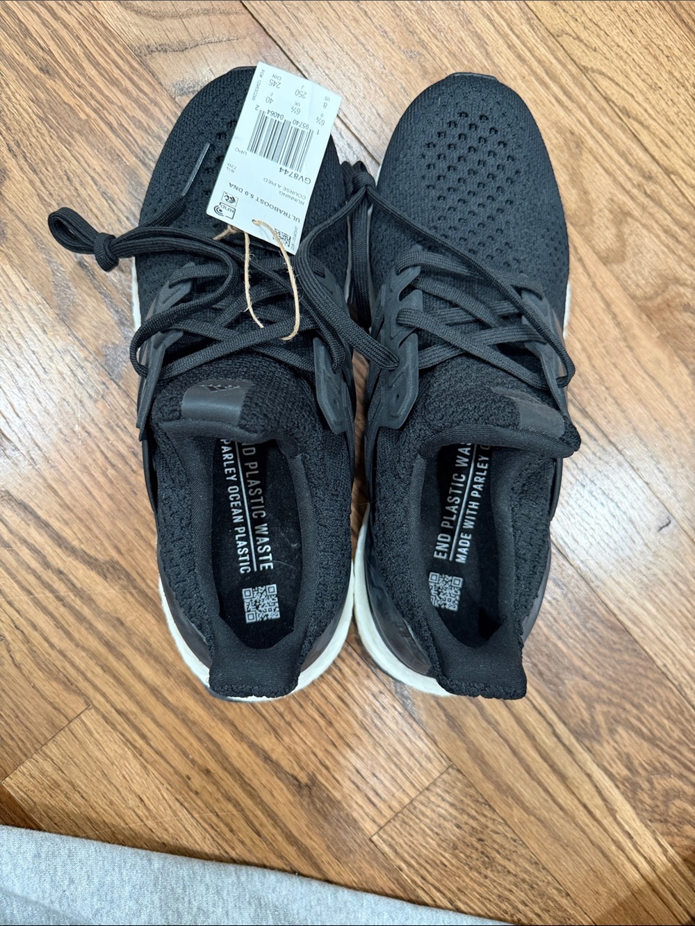 adidas Ultraboost 5.0 DNA Black Womens' Size 8 - Picture 4 of 6